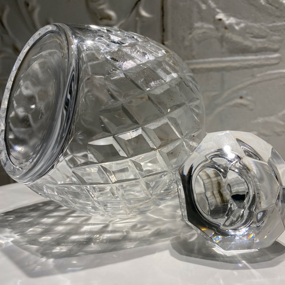 🌟 Vintage Crystal Decanter - Timeless Elegance 🌟 - Picture 3 of 6